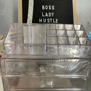 New 2 piece vanity or jewelry organizer..